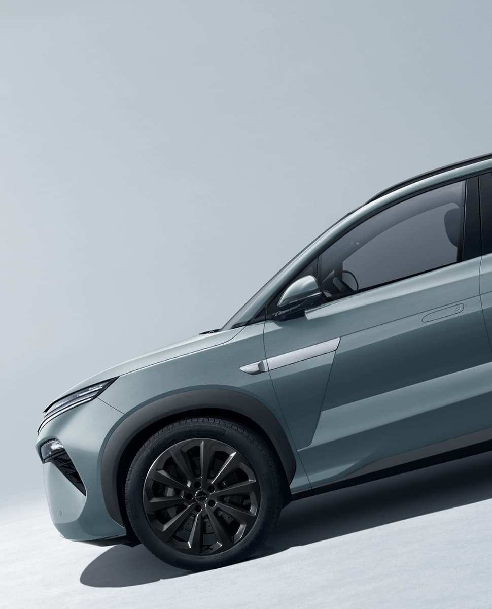 BYD Atto 8